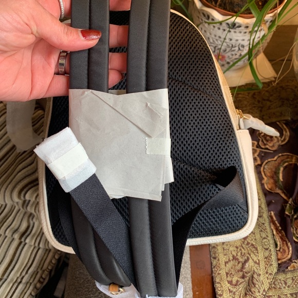 Authentic COACH Leather /coated signature canvas 3 zips Sm backpack - Picture 5 of 16